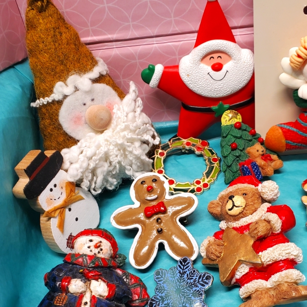 Adorable Christmas pins, some are vintage, Rhinestones, metal, acrylic & metal